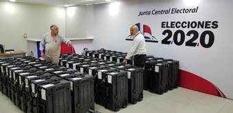 Dominican Republic - auditing automated voting process