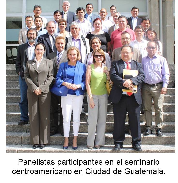 Foto: Panelistas participantes en el seminario centroamericano en Ciudad de Guatemala