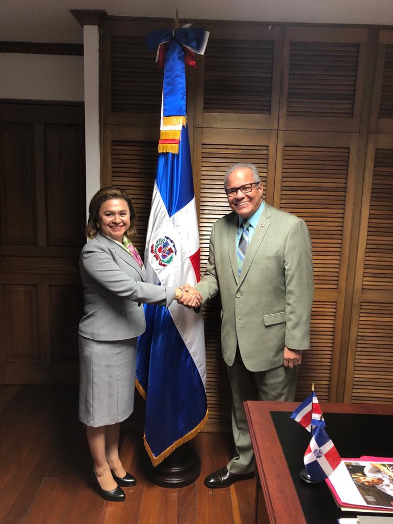 Encuentro con el Embajador de Perú acreditado ante el gobierno de Costa Rica(20 de febrero de 2020)