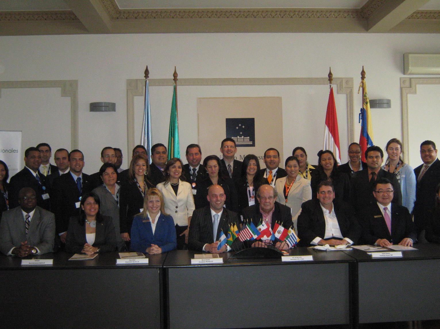 OEA Y YABT URUGUAY RECIBEN A LOS PRESIDENTES DE LAS AMERICAS DE JCI (Junior Chamber International)(27 de enero de 2012)