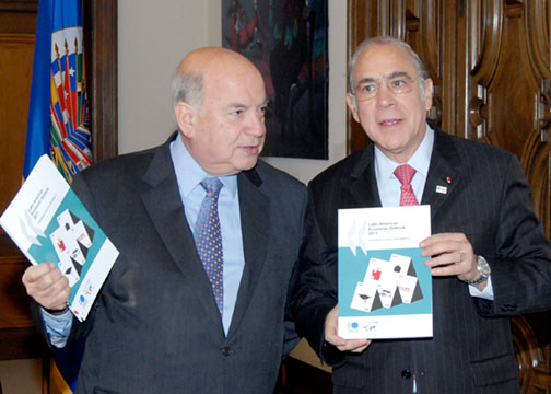 OAS Secretary General Meets with Head of OECD 

