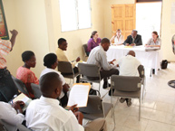 Delegación de la CIDH en reunión con representantes de la sociedad civil de Gonaives en las instalaciones de la organización AGREDAH, el 27 de mayo de 2009.