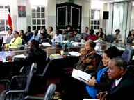 Las Comisionadas Dinah Shelton y Tracy Robinson ofrecieron un taller sobre el Sistema Interamericano de Derechos Humanos en la sede del Ministerio de Relaciones Exteriores de Suriname, al que asistieron unos cincuenta funcionarios gubernamentales.