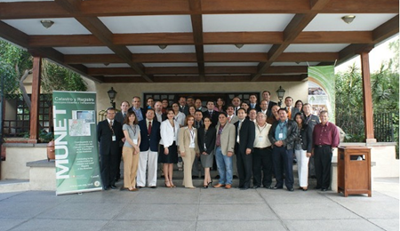 Group of 36 participants of the MuNet Cadastre workshop in Guatemala in 2009, implemented in coordination with the cadastral information registry agency of Guatemala.