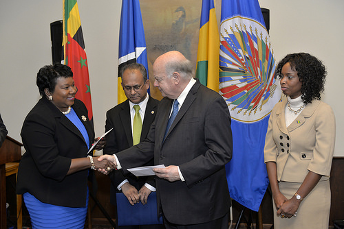 OAS Makes Contribution to Eastern Caribbean States following Christmas Storm(January 17, 2014)