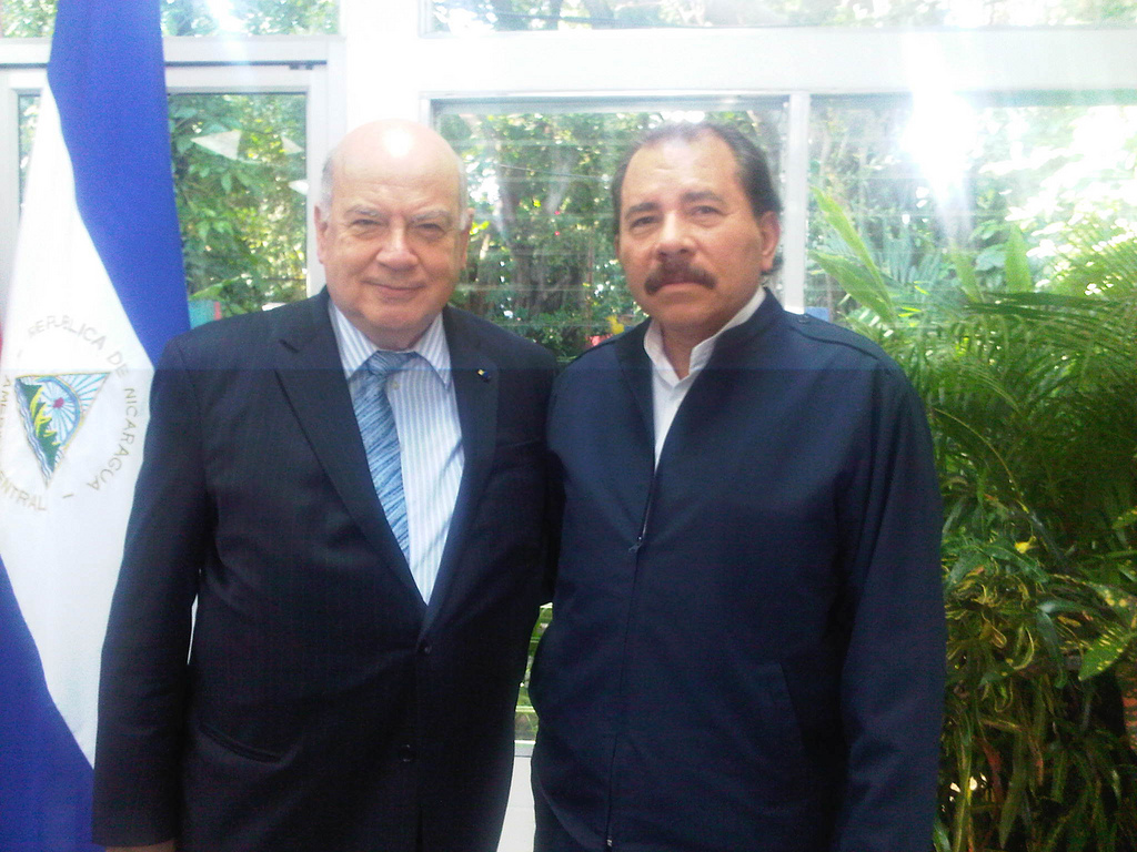 Secretario General de la OEA José Miguel insulza se reúne con el Presidente de Nicaragua Daniel Ortega