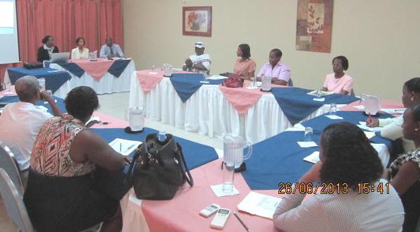 OAS-DEDTT-STEN Certificate Training in SME Competitiveness for Small Hoteliers(June 26, 2013)