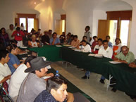 Reunión de la CIDH con representantes de la sociedad civil, entre quienes se encontraban líderes en la defensa de los derechos de los pueblos indígenas. Oaxaca, 29 de agosto de 2005.