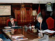 En la foto aparece el Prof. Robert Goldman, durante la visita a la Corte Suprema de Justicia, Visita in-loco a Perú, noviembre 1998