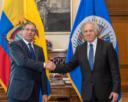 New Ambassador of Ecuador to the OAS Presents Credentials